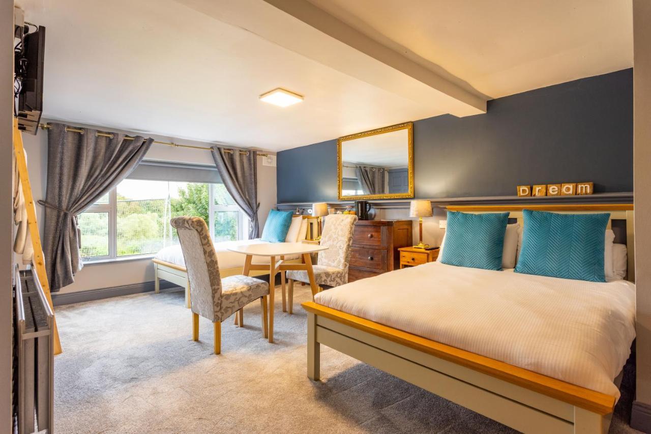 Aloha House Hotel Killorglin Exterior photo
